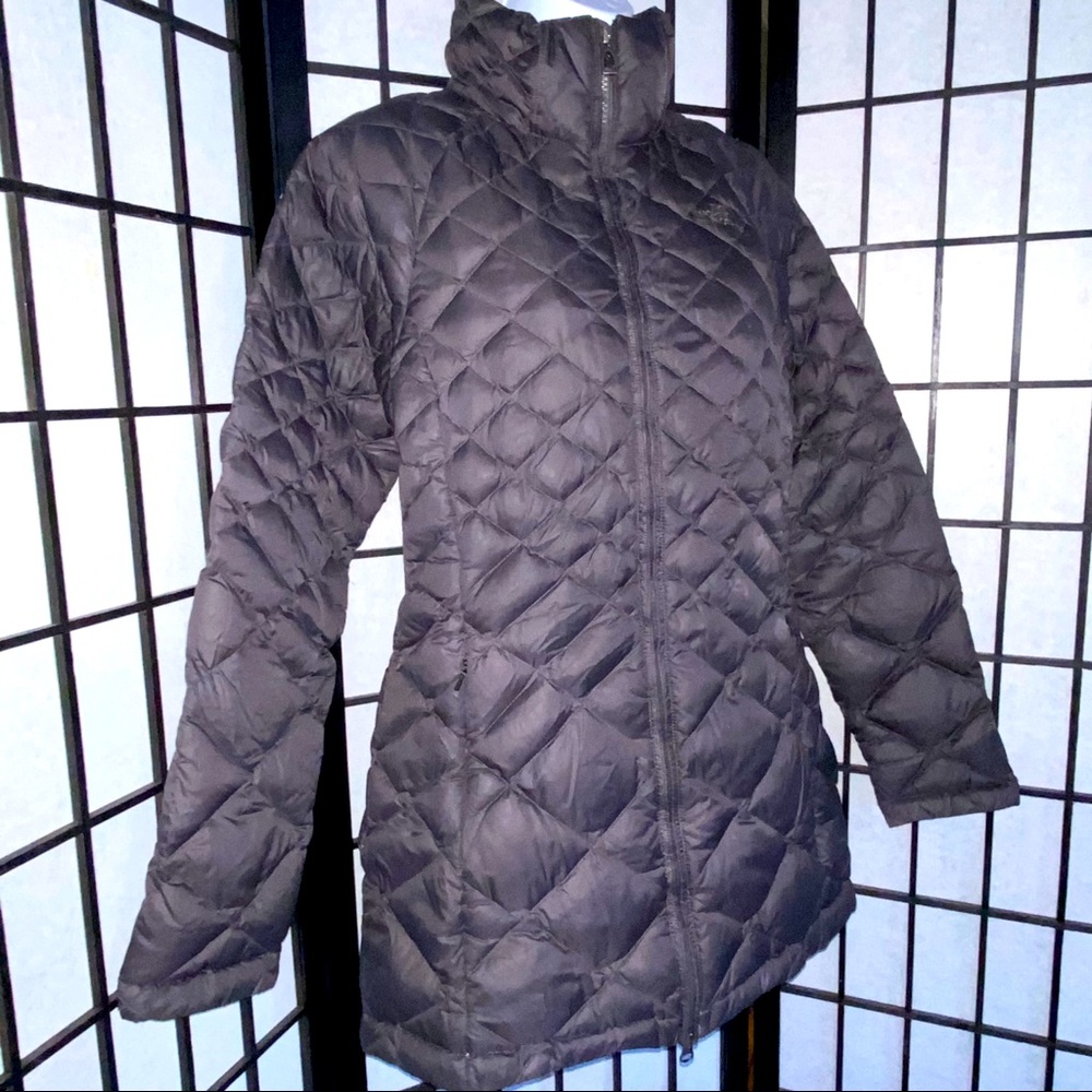 The North Face Women's Quilted Jacket - Dark Gray